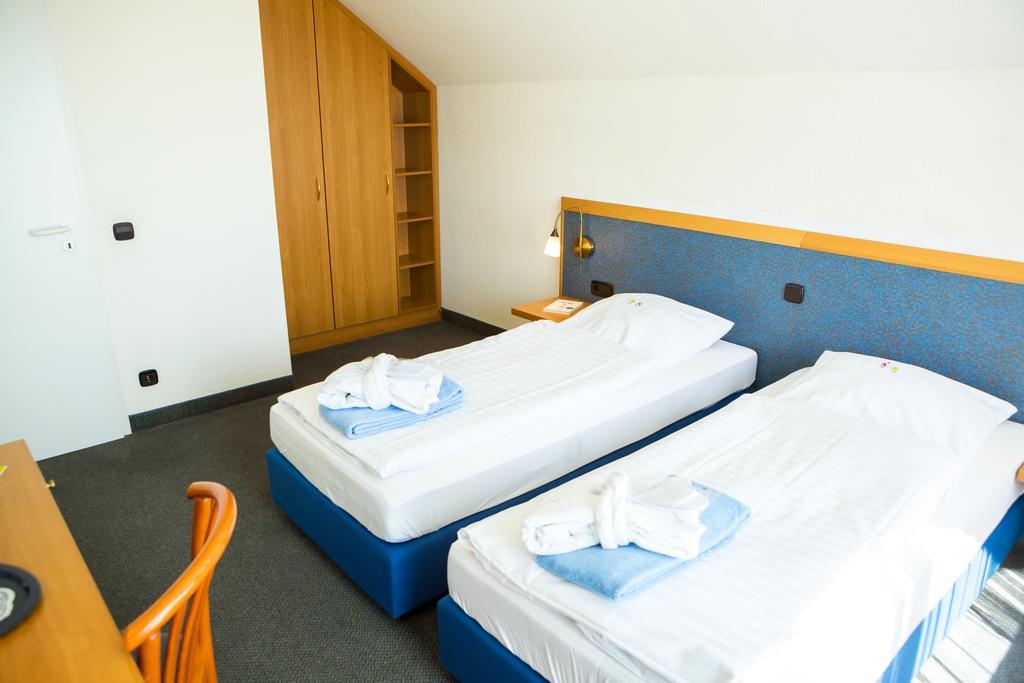 Wohlfuehlhotel Der Jaegerhof 빌레바데센 외부 사진